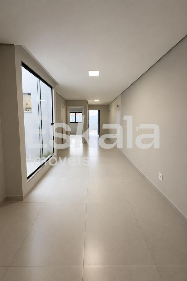 Casa Geminada com 01 Suíte + 01 Quarto Ilha da Figueira - Guaramirim