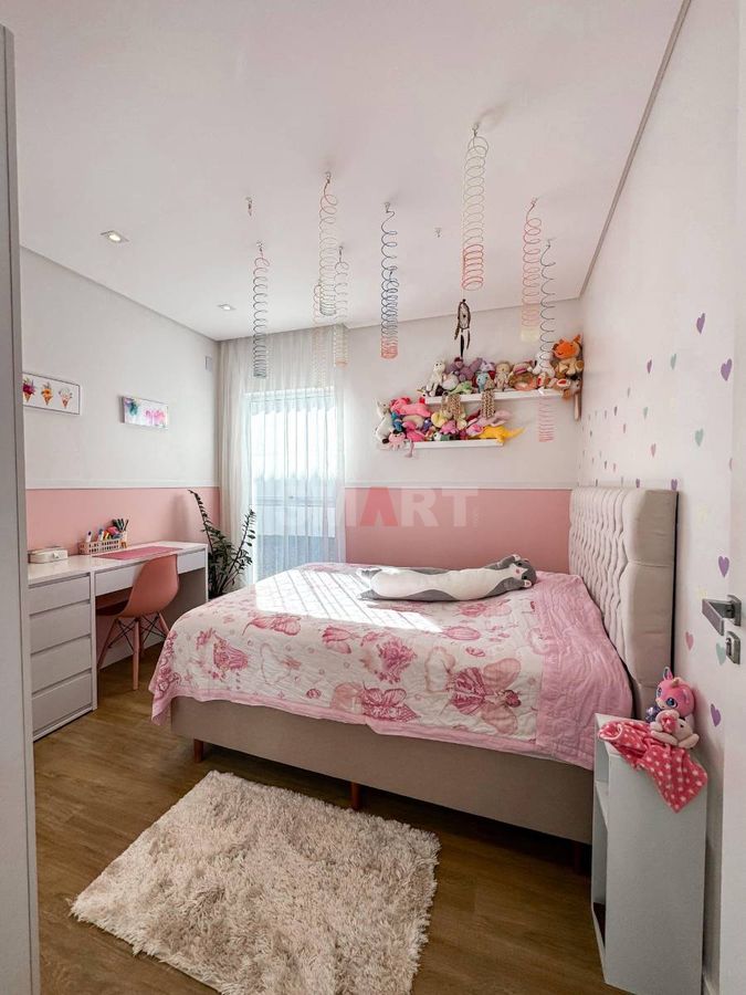 Ampla casa Mobiliada com 1 Suíte com Closet + 2 Quartos no São Luís