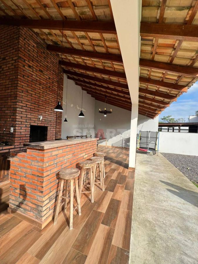 Casa Ampla com 1 Suíte, 1 Quarto e Ampla Área Externa com Churrasqueira em Schroeder - foto 41