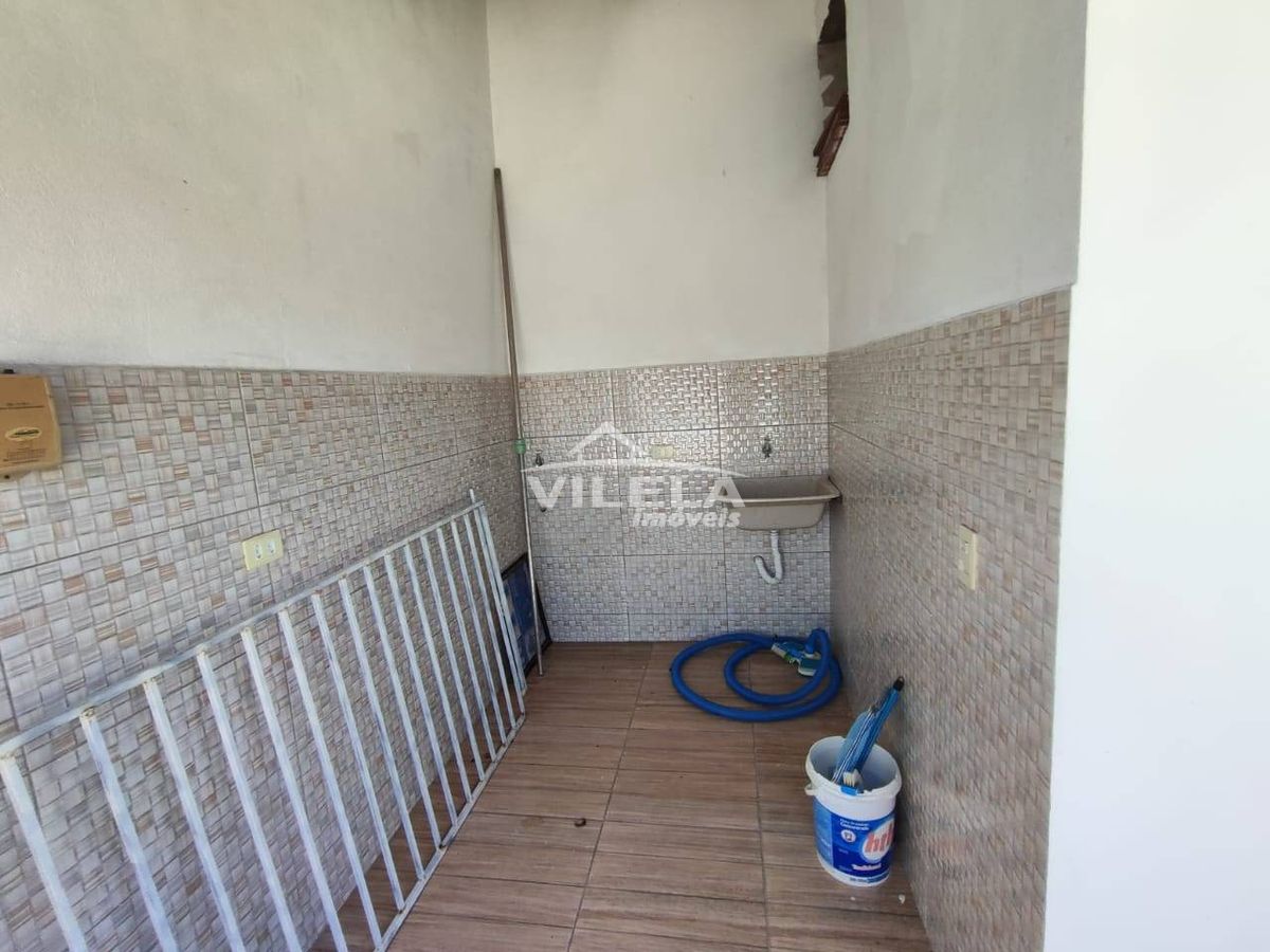 Casa com piscina na martin de sá-caraguatatuba-sp