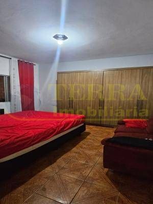Terreno com 4 casas em Osasco: 355m², 9m frente, desocupado - 5