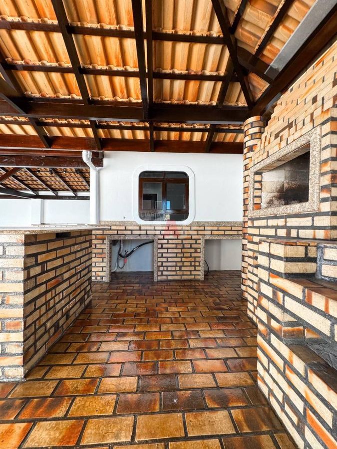 Casa na Ilha da Figueira com 1 Suíte + 2 Quartos