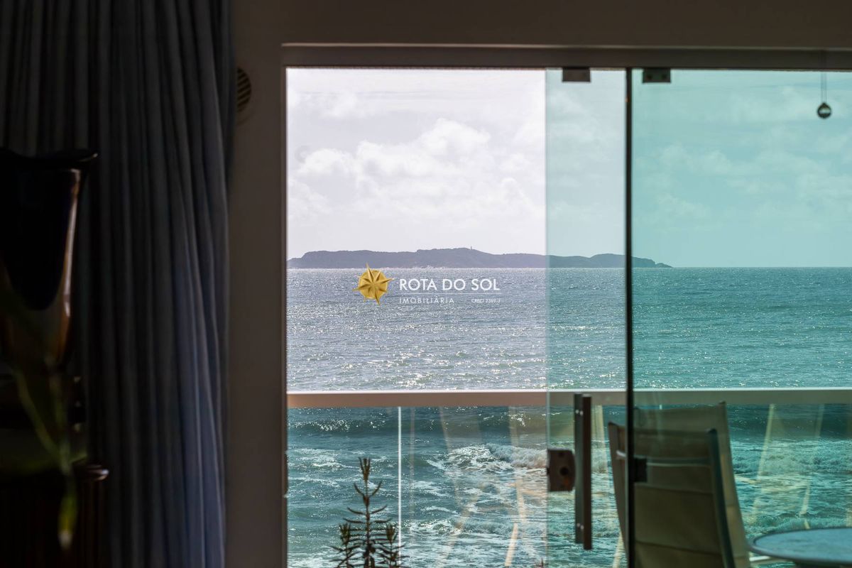 Águas de Março Residencial Cobertura frente mar Praia Quatro Ilhas Bombinhas SC — foto 2