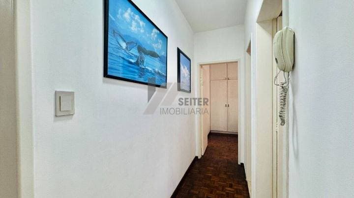Apartamento de 3 quartos a venda na Av Mauro Ramos Centro