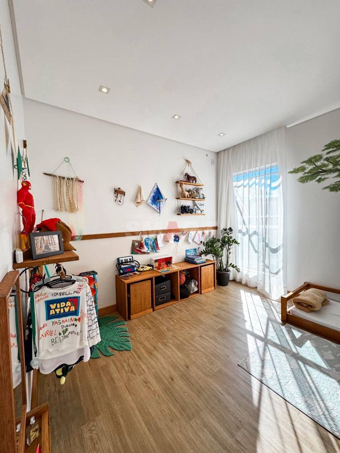 Ampla casa Mobiliada com 1 Suíte com Closet + 2 Quartos no São Luís