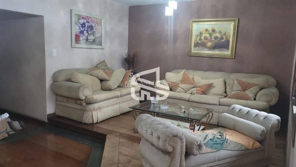 Casa, 6 quartos, 452 m² - Foto 1
