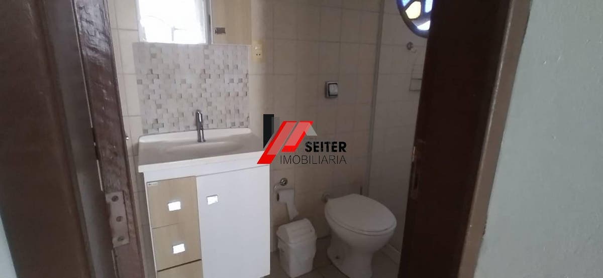 Casa á venda na trindade Florianópolis