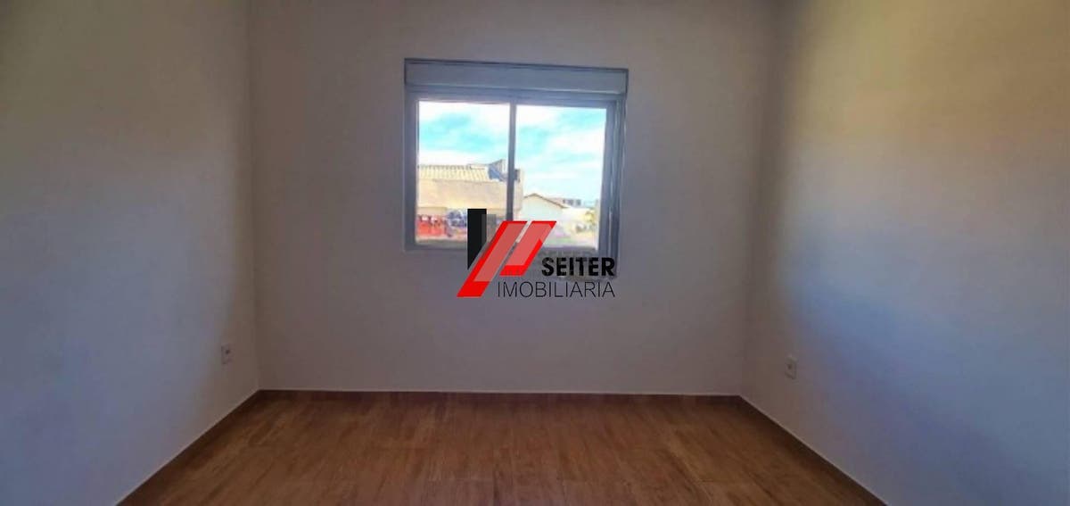 Casa de 2 dormitorios a venda Morro das Pedras Florianopolis
