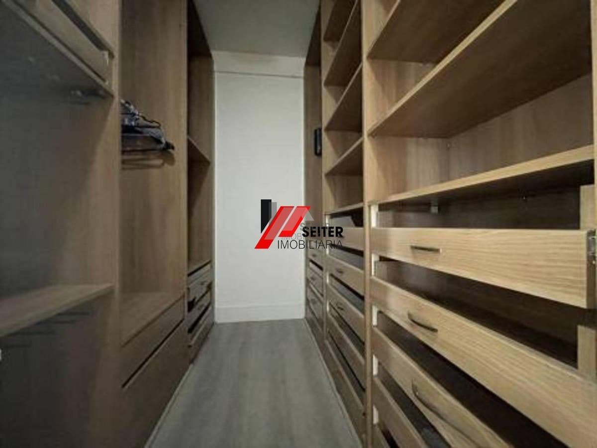 Apartamento a venda com 4 quartos trindade Florianópolis