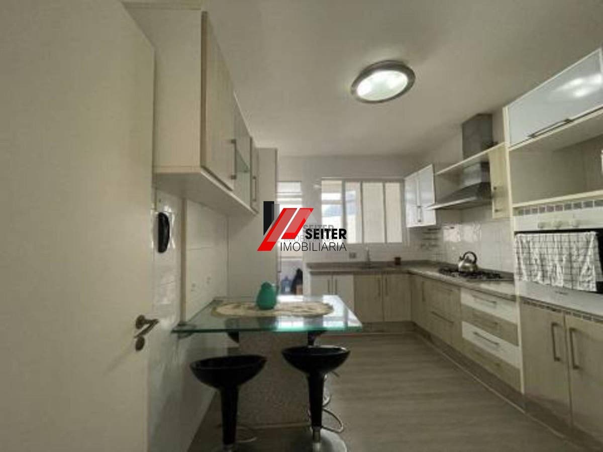 Apartamento a venda com 4 quartos trindade Florianópolis