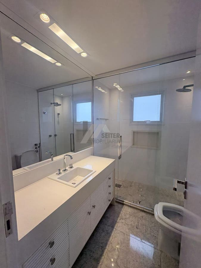 Apartamento de 3 suites a venda Jazz Clube