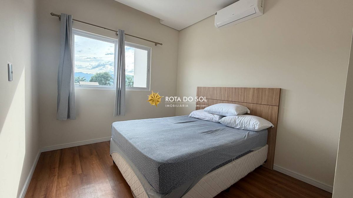 Casa 3 Dormitórios Praia Bombas Bombinhas SC - 17