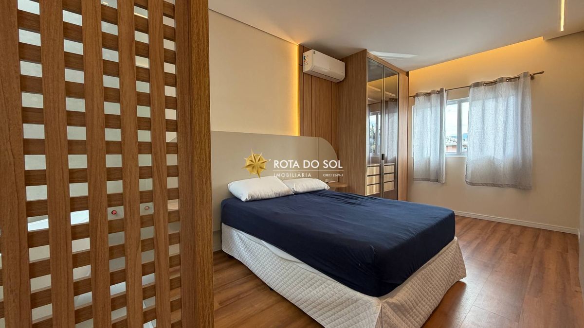 Casa 3 Dormitórios Praia Bombas Bombinhas SC - 18