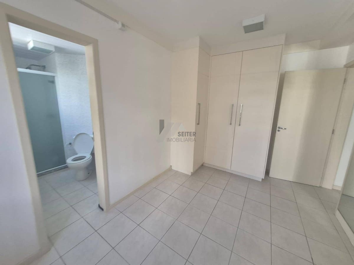 Apartamento de 2 Dormitorios aluguel Itacorubi Mobiliado