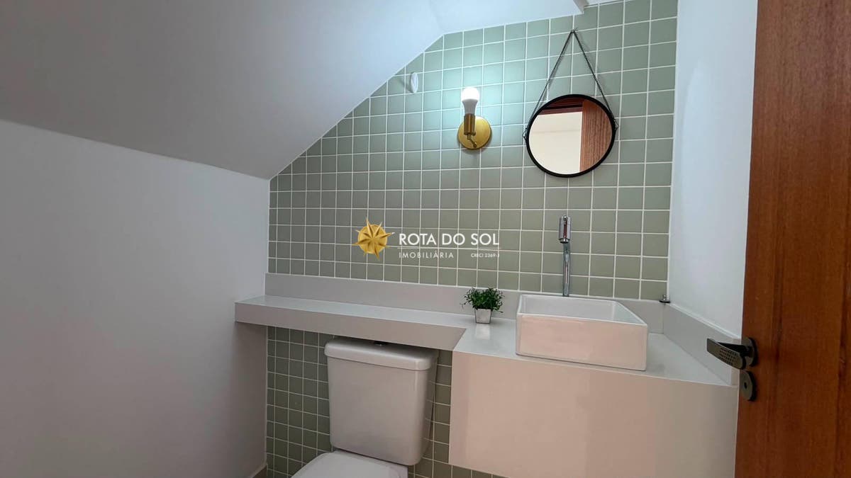Sobrado Triplex 3 Suítes Praia Mariscal Bombinhas SC - 11