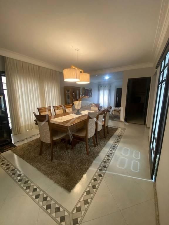 Casa, 3 quartos, 275 m² - Foto 6