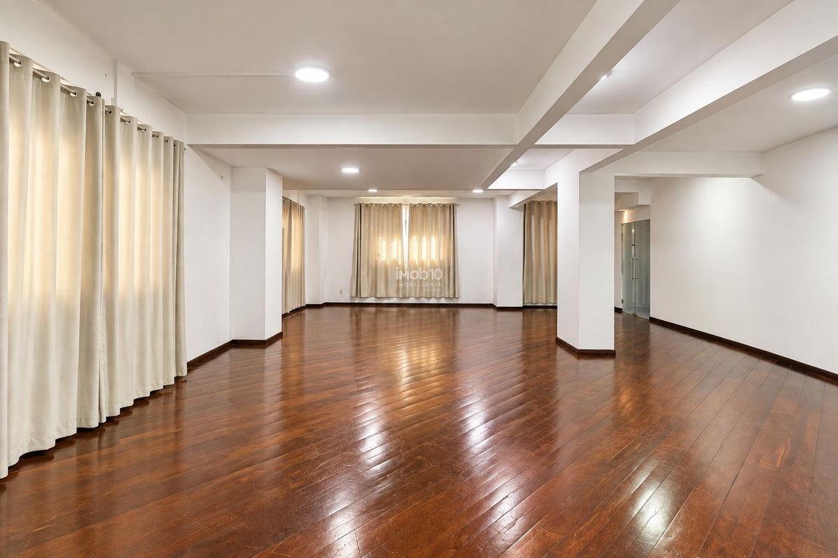 APARTAMENTO A VENDA COM 3 QUARTOS EDIFICIO PLINIO BORTOLI VILA MARACANÃ FOZ DO IGUAÇU - PR