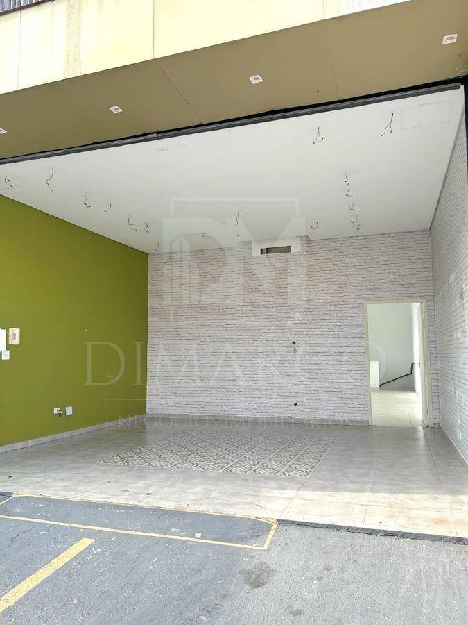Loja-Salão, 132 m² - Foto 1