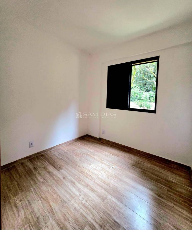 Apartamento, 2 quartos, 37 m² - Foto 11