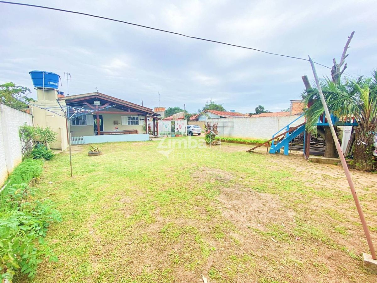 Casa de 4 quartos, 140m² no bairro Guaiuba, em Imbituba | Eu Corretor