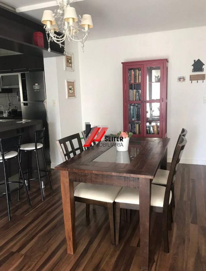 Apartamento á venda no bairro Itacorubi em Florianópolis