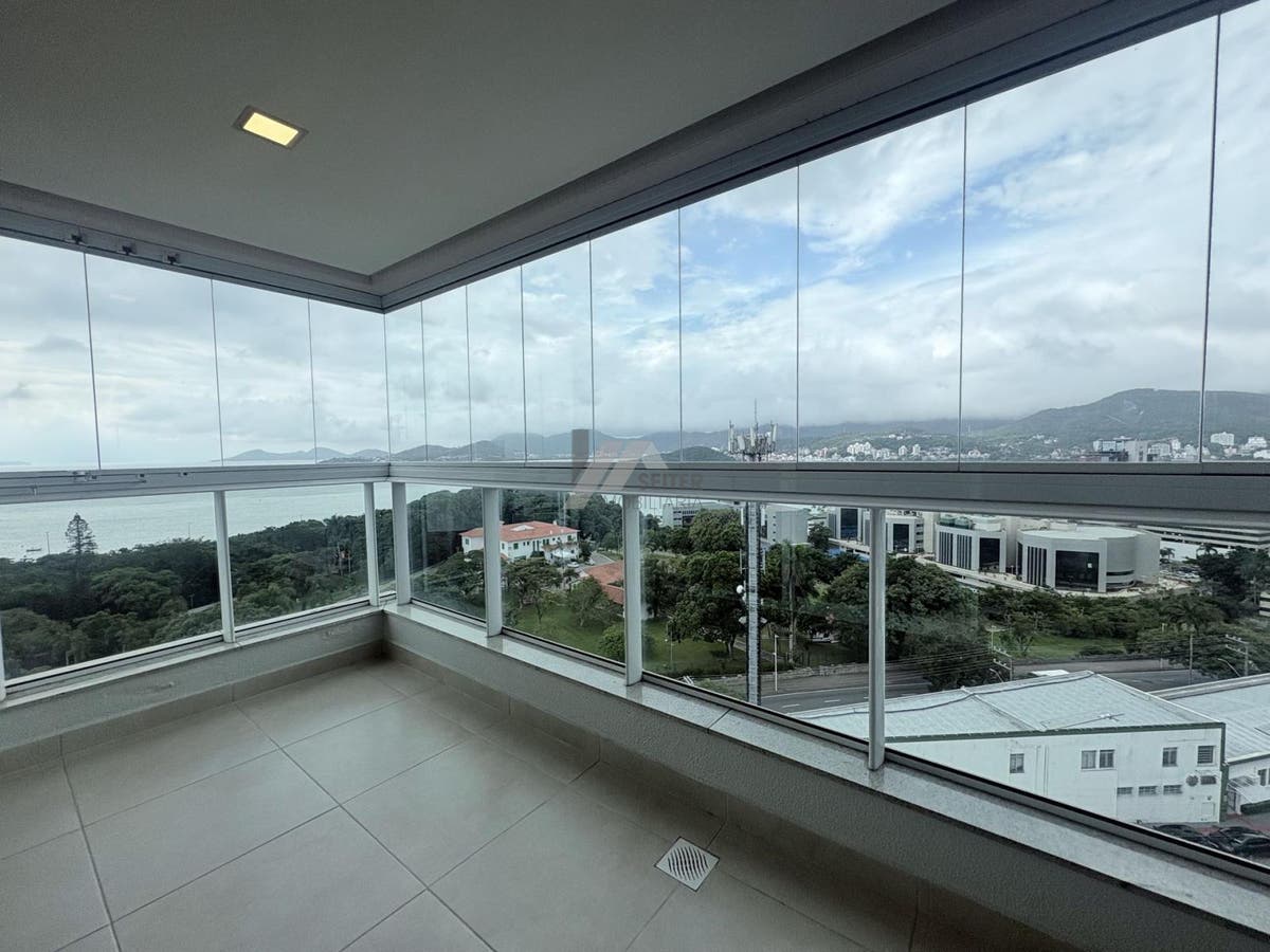 Apartamento 3 domitorios suite venda Florianopolis Agronomica