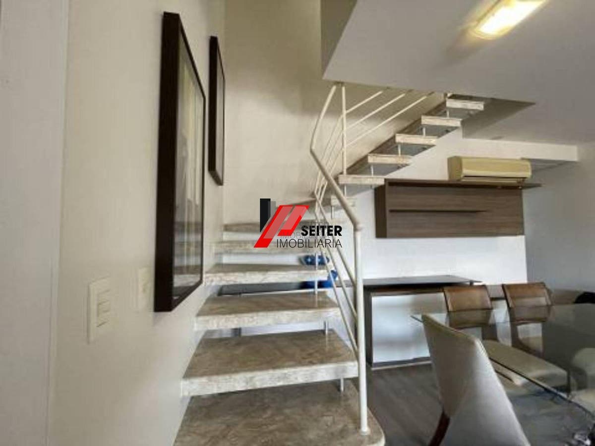 Apartamento a venda com 4 quartos trindade Florianópolis