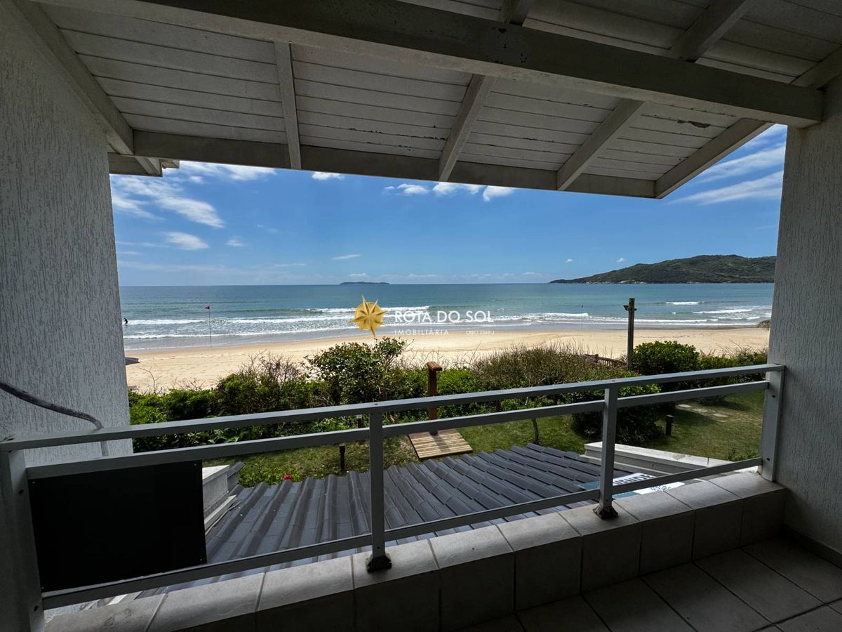 Guilhermina Residencial Sobrado frente mar Praia Canto Grande Bombinhas SC - 20