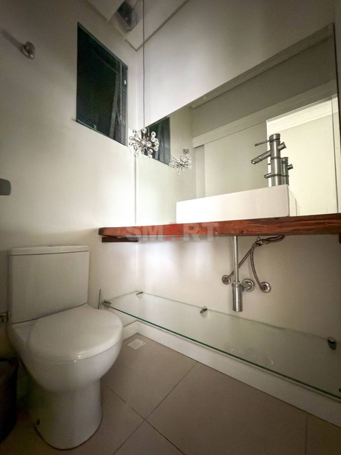 Apartamento no Centro com 1 Suíte + 2 Quartos Prédio Completo