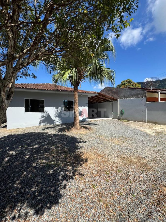 Casa com 3 Dormitórios no Bairro Santo Antônio