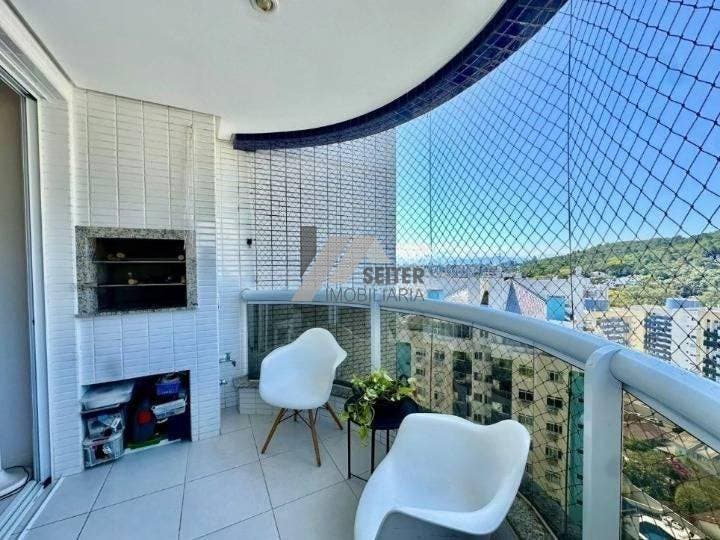 Apartamento á venda Itacorubi Florianópolis.