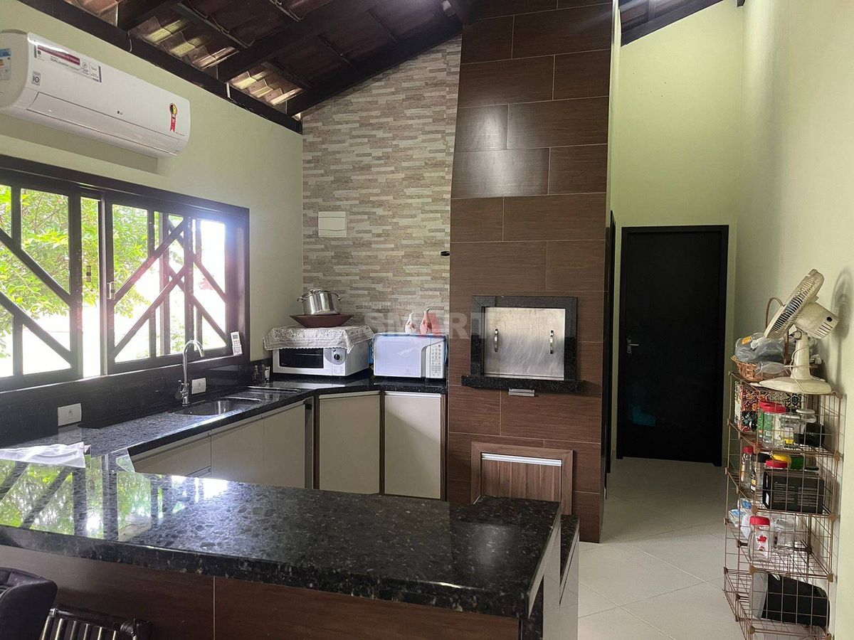 Casa com 1 Suíte e 2 Quartos no Bairro Rau