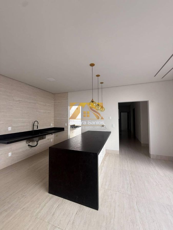 Casa, 5 quartos, 193 m² - Foto 6