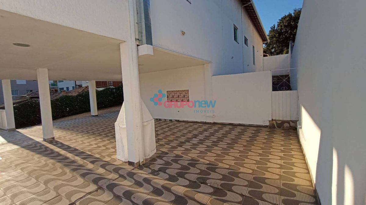 Casa de Condomínio com 4 quartos, Pontal da Liberdade - Lagoa Santa