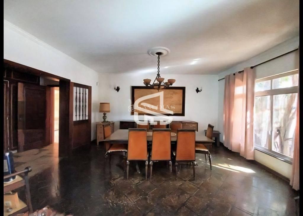 Casa, 5 quartos, 430 m² - Foto 1