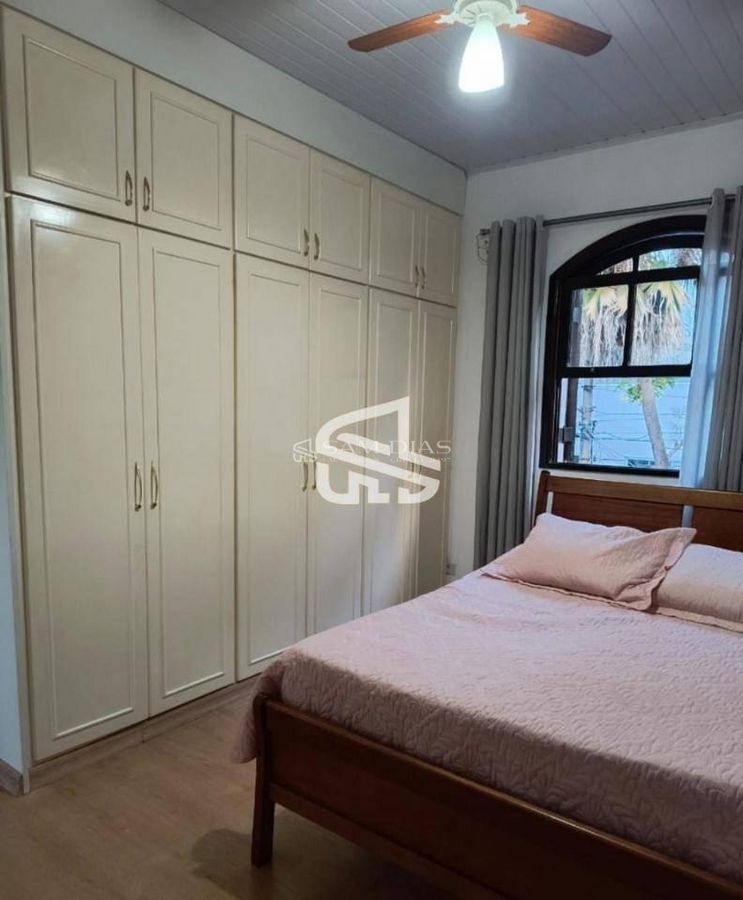 Casa, 4 quartos, 250 m² - Foto 18