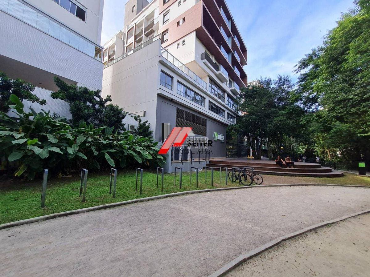 Cobertura com 2 quartos, Córrego Grande - Florianópolis