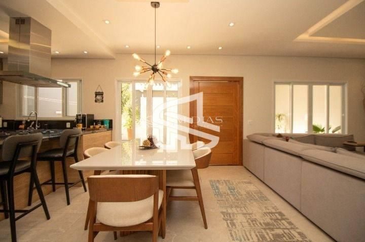 Casa, 3 quartos, 200 m² - Foto 11