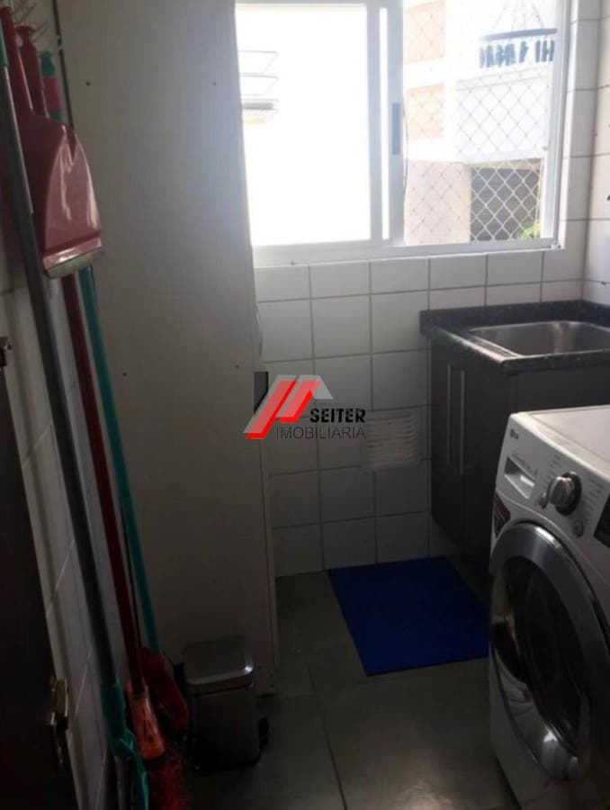 Apartamento á venda no bairro Itacorubi em Florianópolis