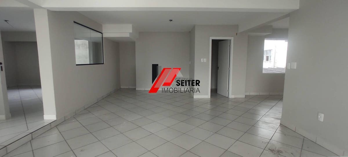 Loja /sala comercial no estreito para venda