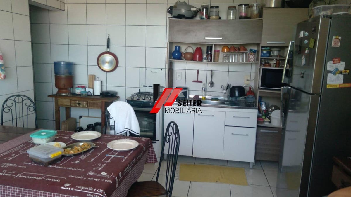 Casa a venda com 270 m² José Mendes Florianopolis