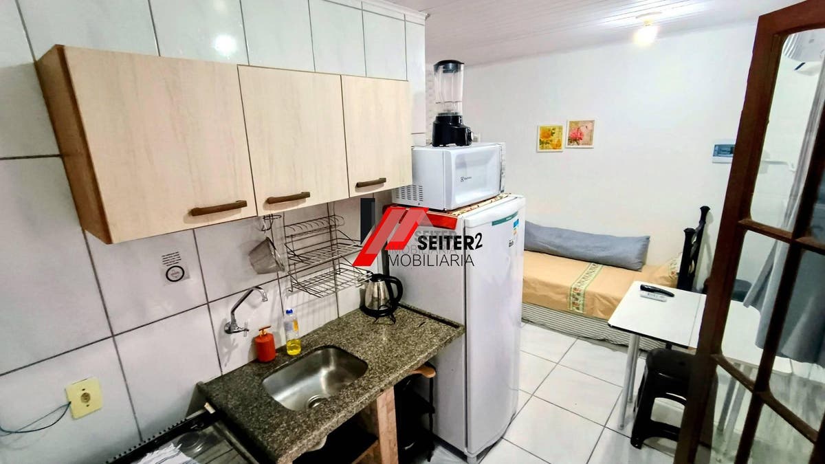 Casa comercial a venda em Canasvieiras norte de Florianópolis