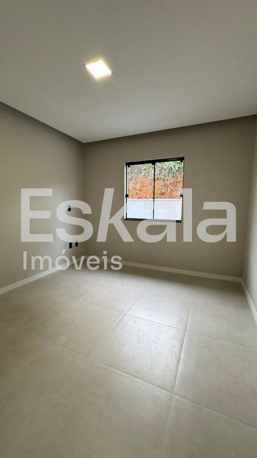 Casa Geminada Com 02 Dormitórios Braço do Ribeirão Cavalo - Jaraguá do Sul
