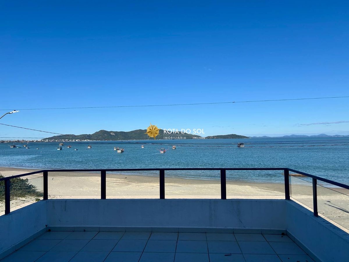 Casa frente mar à venda Praia Zimbros Bombinhas SC — foto 6