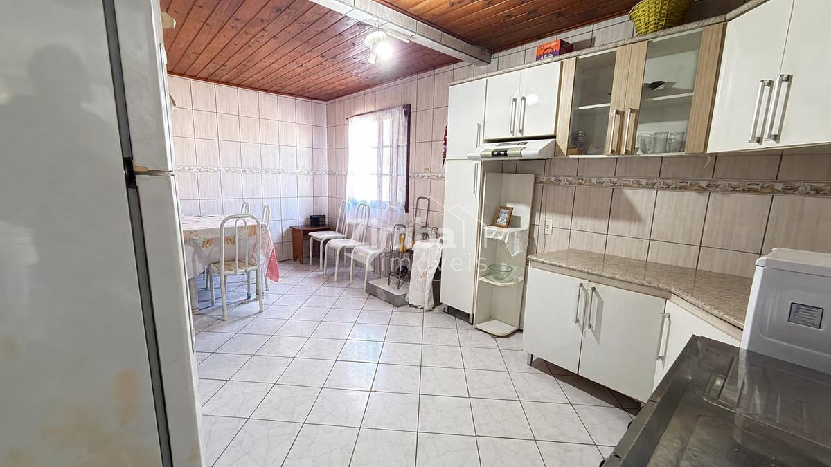 Casa de 3 quartos, 180m² no bairro Vila Nova Alvorada (Divineia), em Imbituba | Eu Corretor