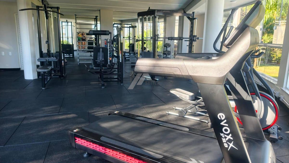 Cobertura 3 suites para alugar no Itacorubi Florianópolis