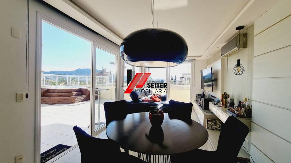 Cobertura 3 suites para alugar no Itacorubi Florianópolis