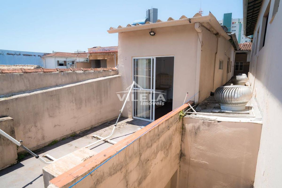 Sobrado residencial e comercial região central de caraguatatuba-sp