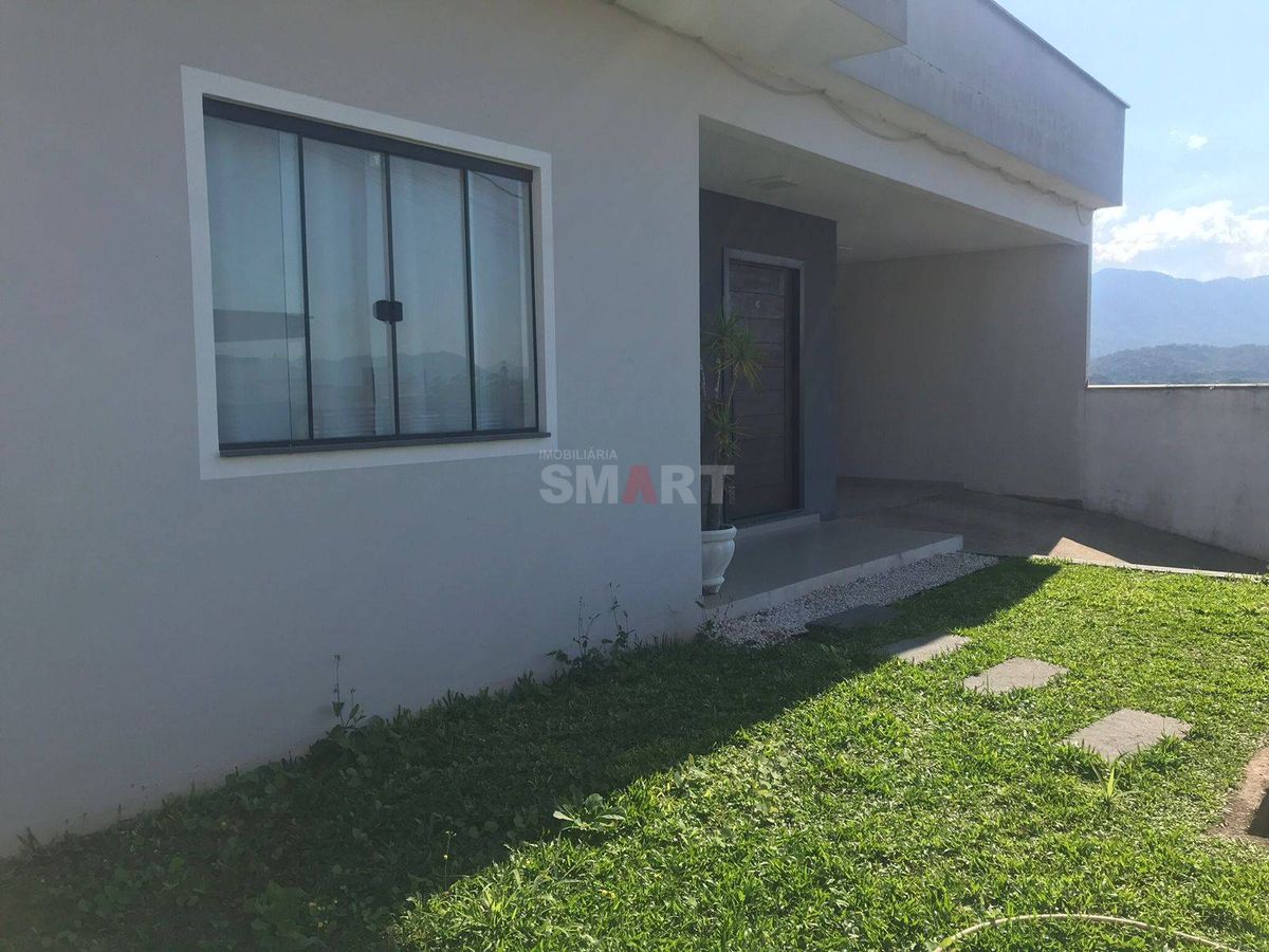 Casa Semimobiliada à Venda em Nereu Ramos