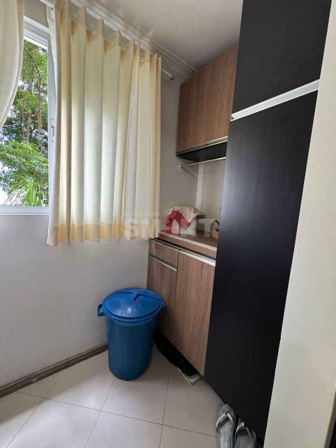 Apartamento Mobiliado com 1 Suíte mais 2 Quartos no Bairro Nova Brasília